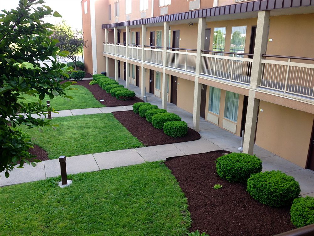 Days Inn By Wyndham Florence Cincinnati Area Exterior foto